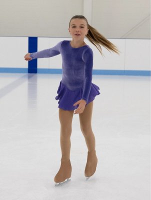 688 Skatesong lila